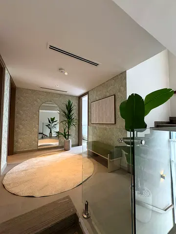 A distinctive villa in Al Hamriya, Sharjah, available for annual rent. Ready to move in, top-of-the-line finishing, fully furnished, 3 floors, 4 bedro