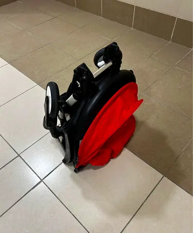 Compact foldable stroller - easy travel stroller (red)