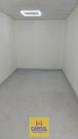 220 sqft Tax free Ready to move storage warehouse available for rent in Al Quoz (BK)