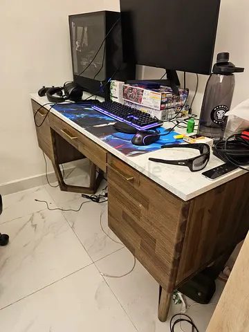 Used Desk