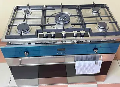 Smeg built-in full gas top  oven digital Sat latest version 90cm