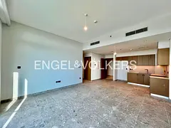 High Floor Unit | Vacant | Golf Views