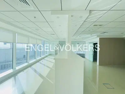 High Floor I Vacant I Fitted | Well-Maintained