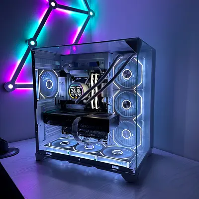 Brand New White RTX 5070TI Ryzen 7 9800X3D Gaming PC Rendering PC