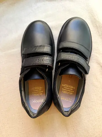 Black shoes for boys for school Geox 35