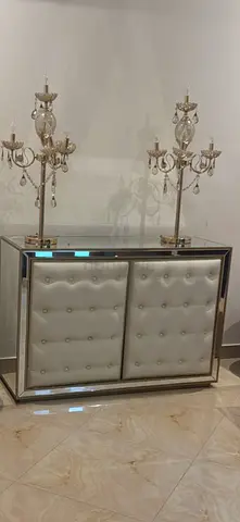 Table with accessories