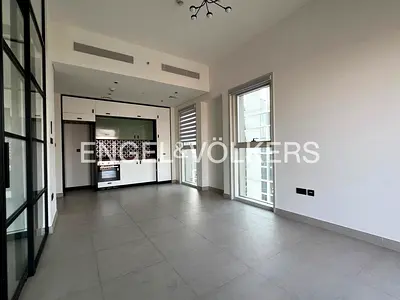 High Floor | Ready To Move | Chiller Free
