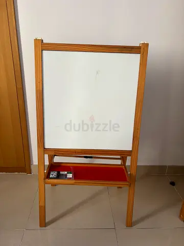 Wooden Double-Sided Kids Easel with Chalkboard/Whiteboard