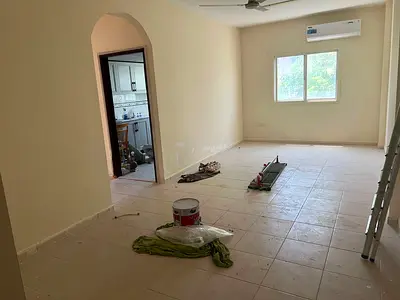 Two-bedroom apartment with a living room, ground floor, in Rawda 3, 35,000 annually, near Sheikh Ammar.