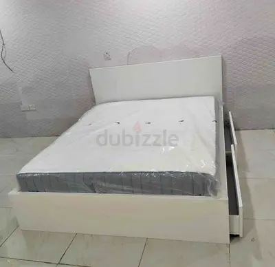 IKEA malam double‑size bed (140 × 200 cm) with 2 storage drawers underneath and an IKEA mattress ✨