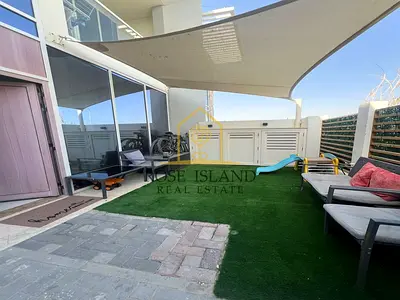2 BR Townhouse renovated fully furnished + Maid room