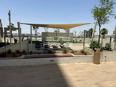 vacant, fully furnished, community access
