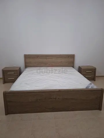 5 pieces King Bed Set with mattress