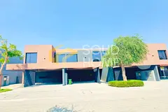 Elegant Townhouse | Prime Location | Close to Mosque