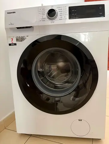 Toshiba Front Load Washing Machine - 7kg, Good Working Condition