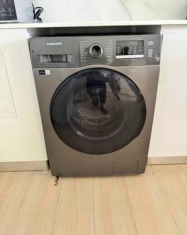 Samsung washing machine 8kg washer 6kg dryer same like new condition