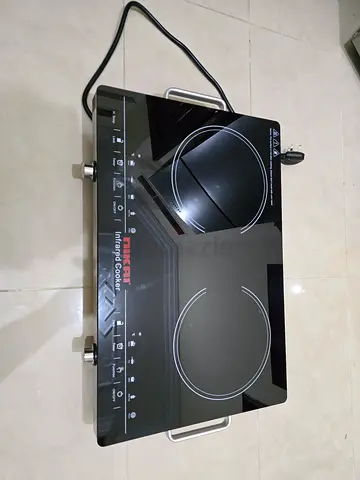 Double-Burner Nikai Infrared Electric Cooker - Good Condition