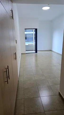 SPACIOUS LAYOUT WITH ZERO COMMISSION