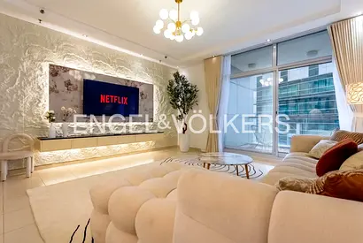 6-month lease available | Vacant | Luxury Furnished