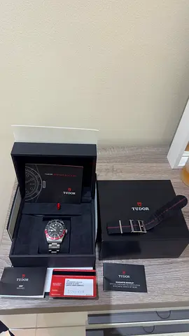 Tudor black bay gmt (pepsi) 2018 with (box+papers+invoice)