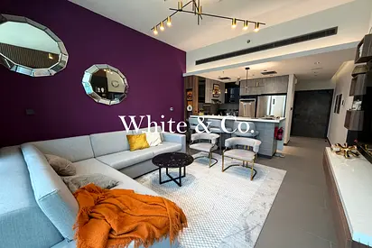 Upgraded | Fully Furnished | Avail May