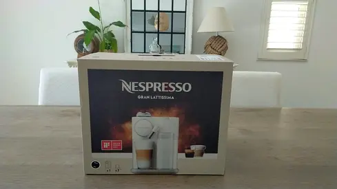 Nespresso Gran Lattissima Coffee Machine (boxed) - Black