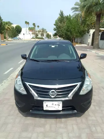 2019 Nissan Versa SV - American Specs - Excellent Condition
