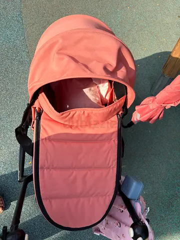 Light pink pram stroller (good condition)