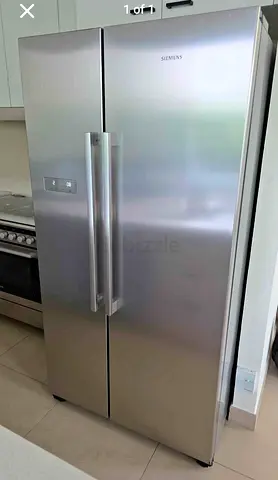 Siemens iQ700 model Side by Side Frigh Freezer digital touch panal