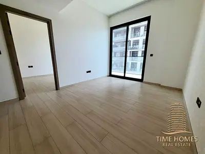 Vacant | Unfurnished | High Floor