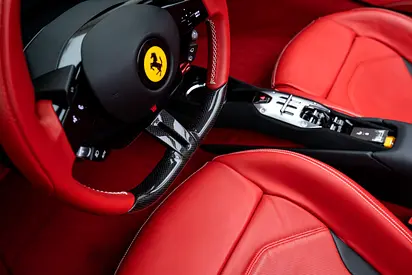 2025 Ferrari 296 GTS 缩略图 15