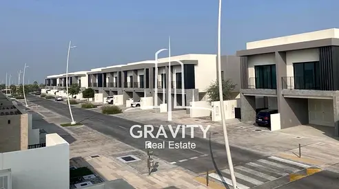 Yas Acres Specialist | Multiple Units Available | 4BR Rare Single Row and End Unit