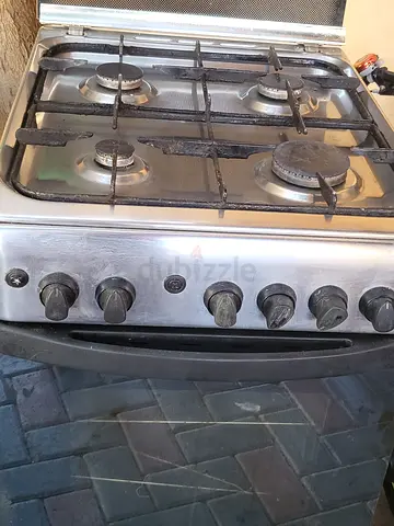 Used Freestanding 4-Burner Gas Cooker with Oven - Stainless Steel
