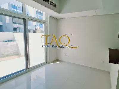 VIBRANT 4BR MIDDLE l UN-FURNISHED l BACK TO BACK l
