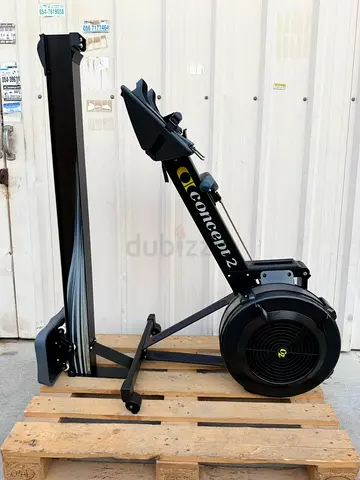 Concept2 pm5 rowing machine in perfect condition