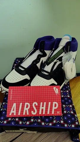 Air Jordan Nike Air Ship