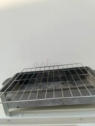 Compact Charcoal Grill / Portable BBQ - Used