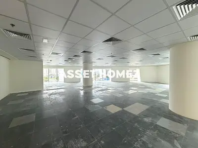 SPACIOUS | PRIME OFFICE | VACANT AND READY