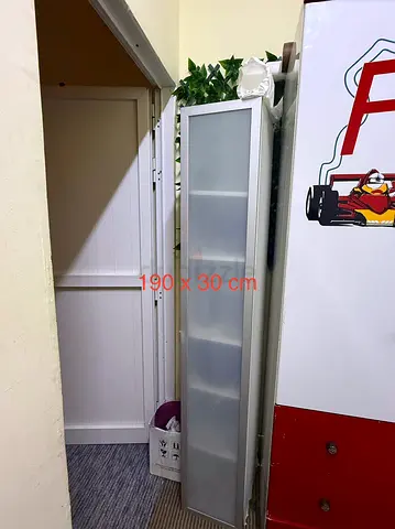 Compact cupboard