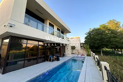 Unique Villa | Park Backing | Full Turnkey