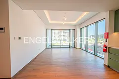 BRAND NEW | High Floor | Ready To Move