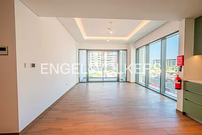 BRAND NEW | High Floor | Ready To Move