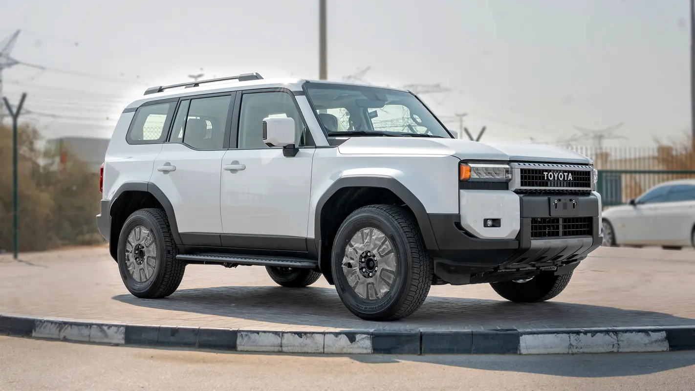 Toyota Prado 2026 — photo 1 of 20
