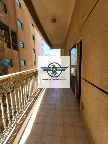 1 month  free For Family Spacious 3-Bhk apartment || with 4WashRoom Just in 70k  || Closed to Old  Safeer Mall call Usama