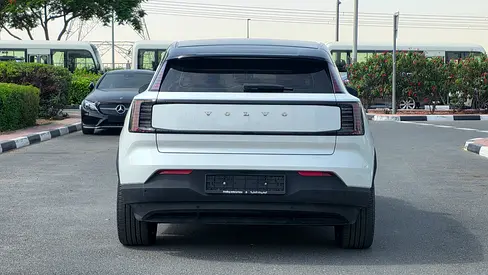 صورة 19 لـ 2024 Volvo EX30