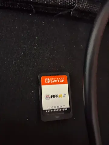 FIFA 18 (Nintendo Switch) Game Cartridge - Used