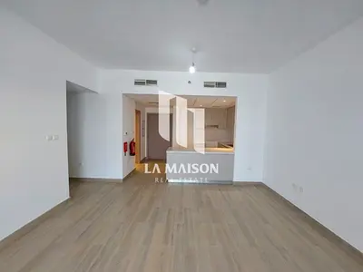 High floor | Community View | Available Now