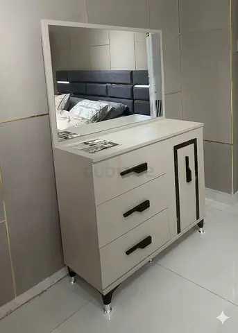 Bedroom set