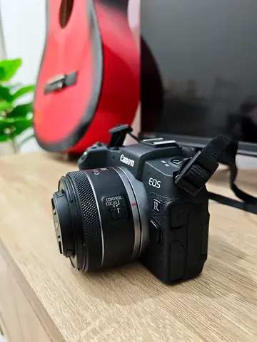 Canon camera RP