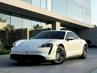 AED 3,030 P.M | 0% DOWN PAYMENT | PORSCHE TAYCAN | EV | 2022